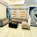 Ảnh 3 của BÁN NHÀ BIỆT LIỀN KỀ VINHOMES IMPERIA HỒNG BÀNG
