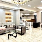 Ảnh 1 của BÁN NHÀ BIỆT LIỀN KỀ VINHOMES IMPERIA HỒNG BÀNG
