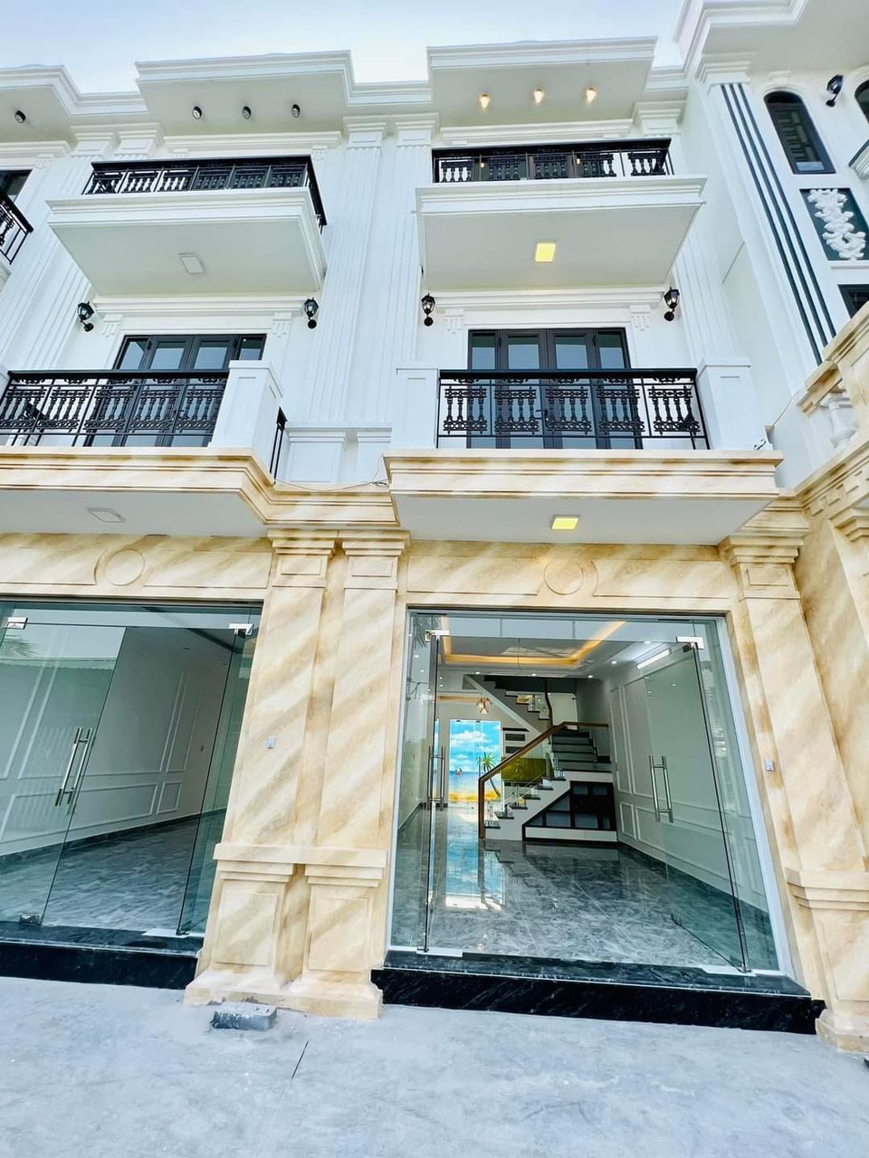 NHÀ ĐẸP - KHU VĂN MINH - NGÕ 5M - 2 OTO TRÁNH NHAU -TUYẾN 2 MĐ ĐẶNG CƯƠNG - GẦN CHỢ MINH KHA