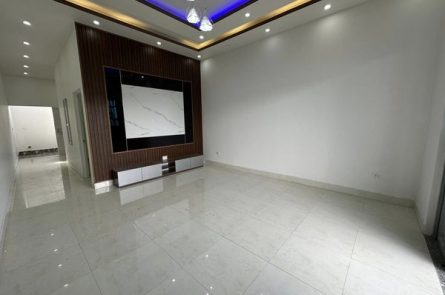 BÁN NHÀ CẤP 4 TẠI KIỀU ĐÔNG - HỒNG THÁI