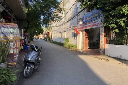 BÁN LÔ ĐẤT ĐẸP TRỤC 2 QUỲNH HOÀNG - NAM SƠN