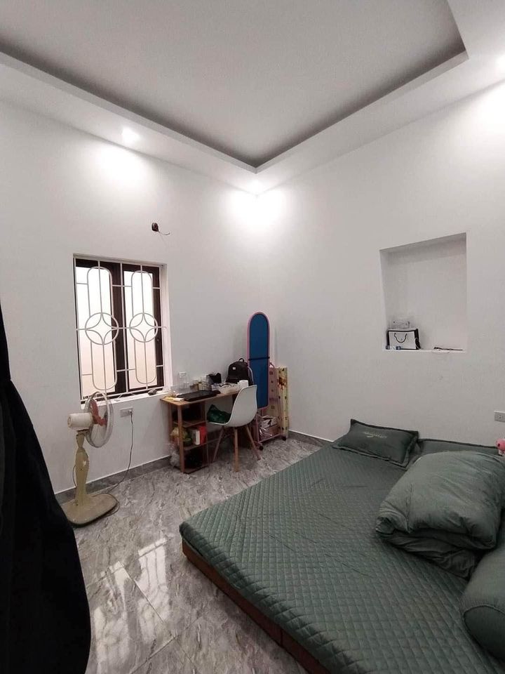 NHÀ DÂN XÂY ĐỘC LẬP SÂN CỔNG RIÊNG GẦN 50M2 GIÁ CHỈ HƠN 2 TỶ