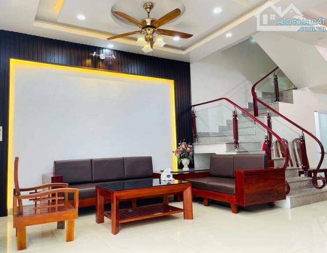 BÁN NHÀ 3 TẦNG ĐƯỜNG NGÔ GIA TỰ - PHƯỜNG THÀNH TÔ - HẢI AN - HP