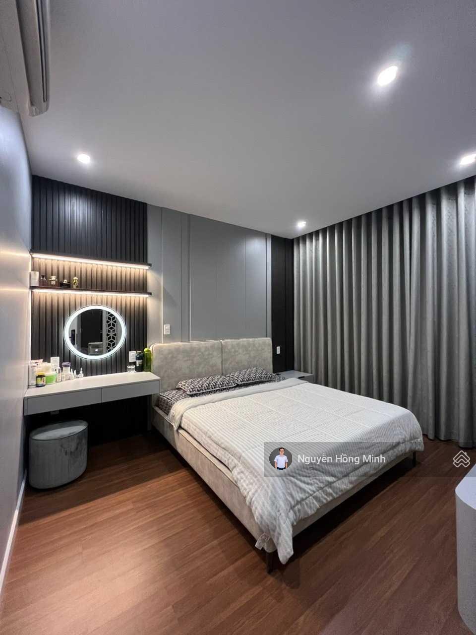 CHÍNH CHỦ CẦN BÁN CĂN LIỀN KỀ KHU VENICE