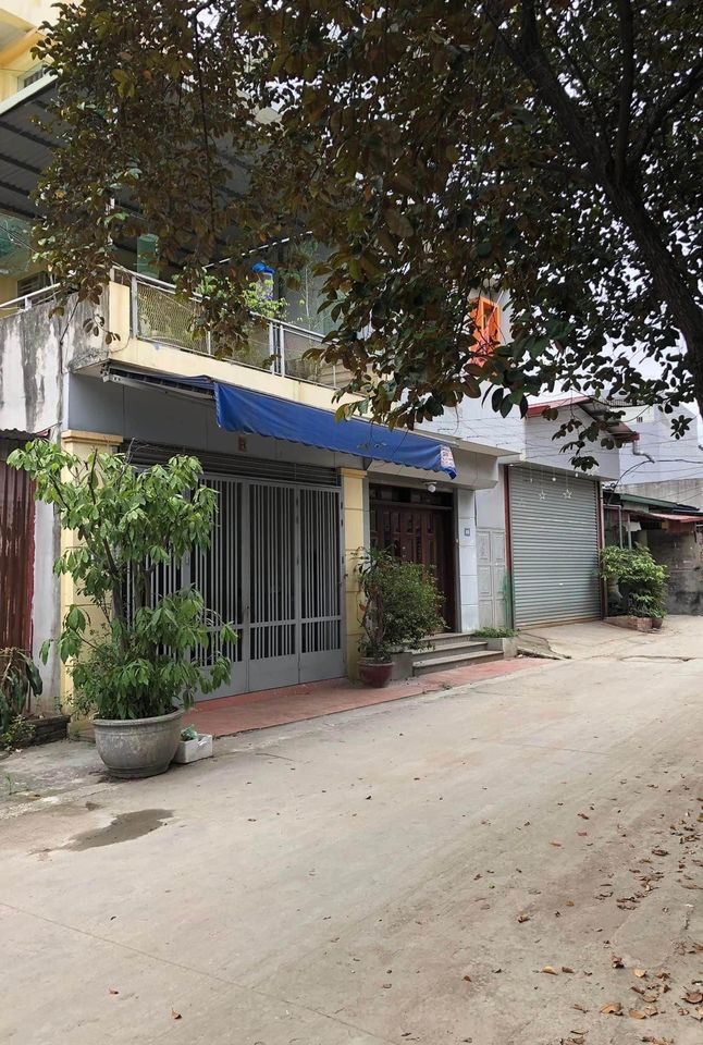 BÁN NHÀ 3 TẦNG 90M2 ĐỘC LẬP TẠI AN TRANG - AN ĐỒNG