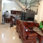 Ảnh 2 của BÁN NHÀ PHỐ 3 TẦNG , Ô TÔ ĐỖ CỬA , GẦN CHỢ, TRƯỜNG HỌC CAO CẤP , GIÁ CHỈ HƠN 3 TỶ