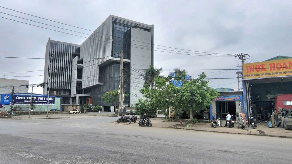 BÁN NHÀ MẶT ĐƯỜNG ĐÌNH VŨ VỪA Ở VỪA KINH DOANH