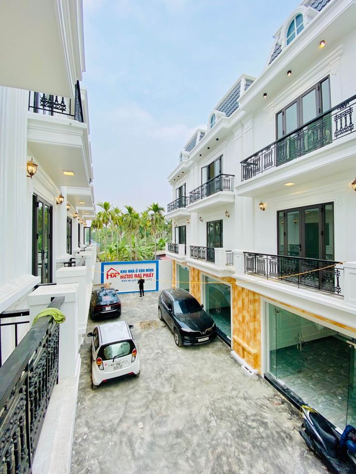 BÁN NHÀ 3 TRỤC ĐÀO YÊU - HỒNG THÁI