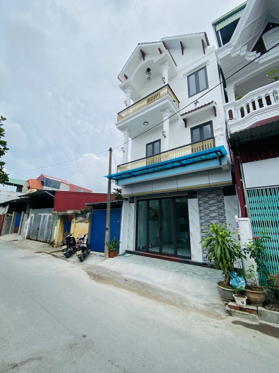 Bán nhà 3 tầng xây độc lập kinh doanh được Trần Nhân Tông, Kiến An, Hải Phòng.