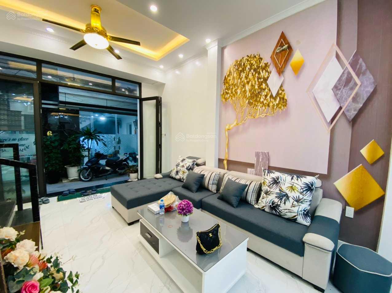 BÁN NHÀ 193 VĂN CAO, 3 TẦNG, THIẾT KẾ HIỆN ĐẠI