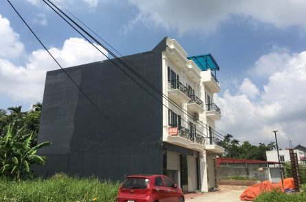 BÁN NHÀ 3,5 TẦNG LÔ GÓC Ô TÔ ĐỖ CỬA NGÀY LẪN ĐÊM
