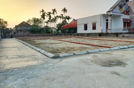 BÁN LÔ ĐẤT GẦN VINHOMES CÓ BÃI ĐỖ XE RỘNG
