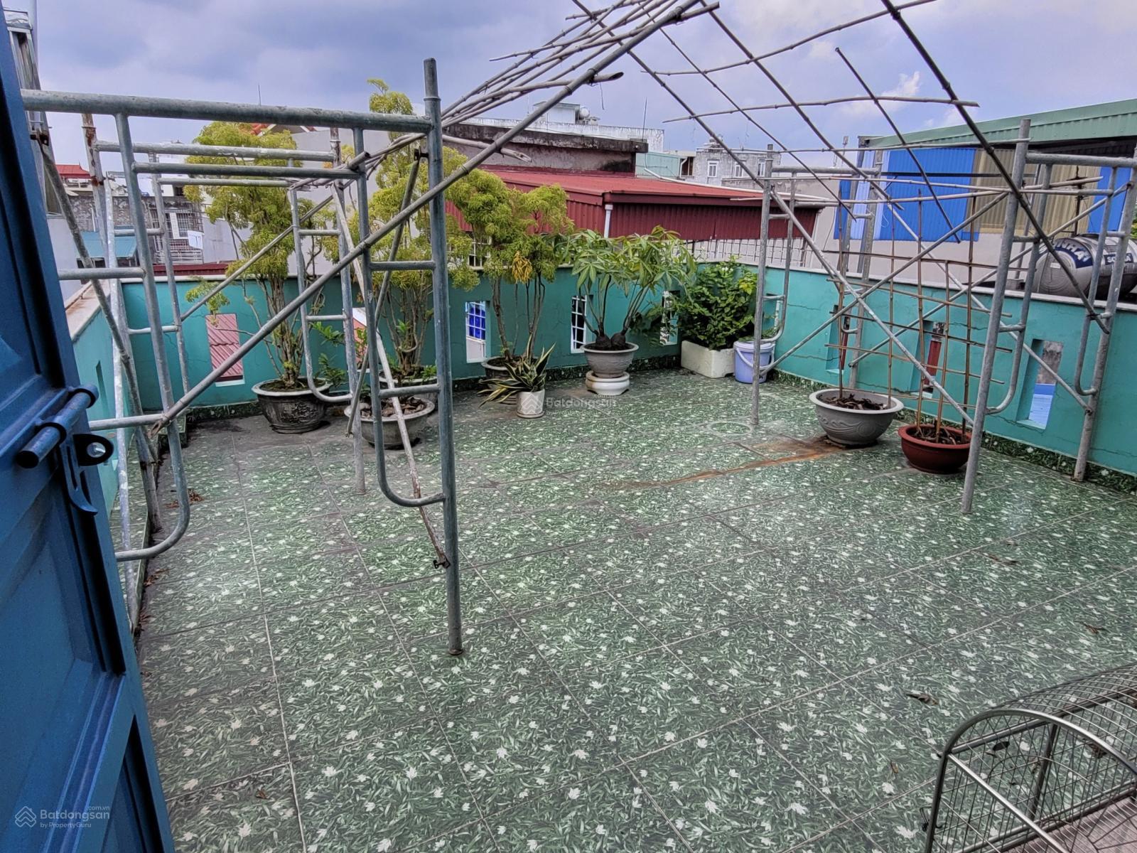 BÁN NHAF 4 TẦNG KHU DÂN CƯ PHÂN LÔ AN TRANG CỰC ĐẸP GIÁ HỢP LÝ LIÊN HỆ 0936577