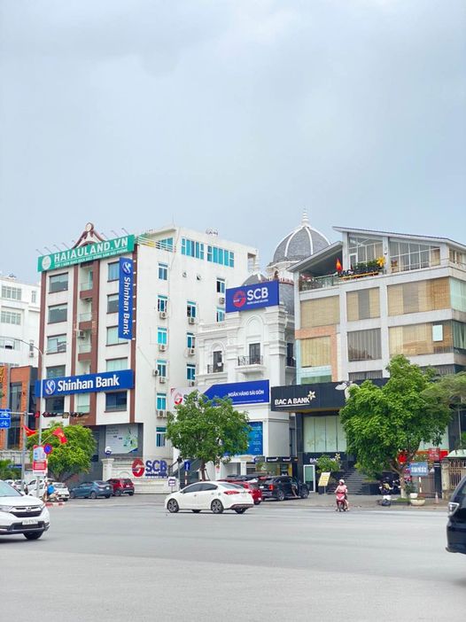 BÁN KHÁCH SẠN TUYẾN 2 LÊ HỒNG PHONG