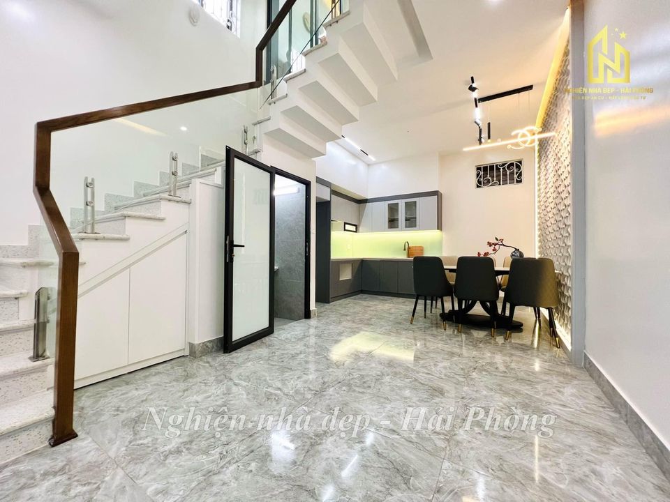 BÁN NHÀ 4 TẦNG MỚI XÂY PHỐ TRUNG TÂM LÊ LỢI - CHU VĂN AN