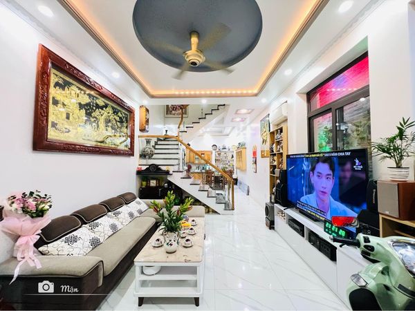 LÊN SÀN 1 KIỆT TÁC NHÀ ĐẸP NGÕ 193 VĂN CAO