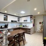 Ảnh 4 của BÁN NHÀ 4 TẦNG ĐƯỜNG THƯ TRUNG