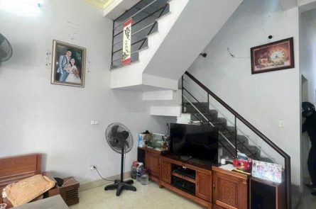 BÁN NHÀ TẠI TỔ 7 THỊ TRẤN AN DƯƠNG NGAY GẦN KHU TT HÀNH CHÍNH
