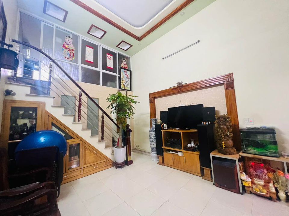 NHÀ CẤP 4 DÂN XÂY ĐỘC LẬP SÂN CỔNG RIÊNG TẠI VĨNH KHÊ AN ĐỒNG
