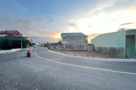 CẦN BÁN GẤP LÔ ĐẤT MẶT TRỤC XÃ QUỐC TUẤN, AN DƯƠNG