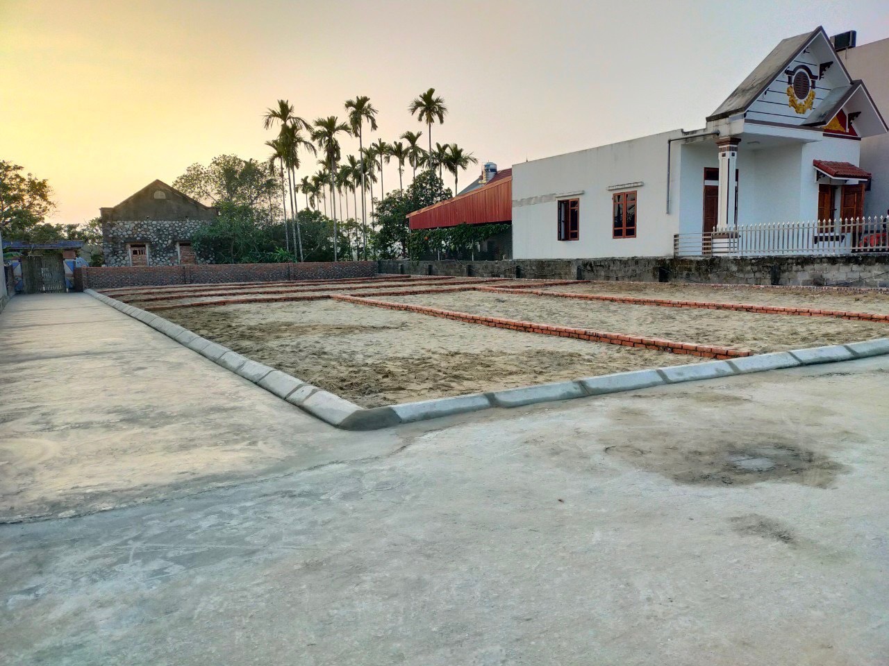 Bán 2 lô liền kề, lô góc, ngang 5m/lô, ở Hòa Nghĩa DK