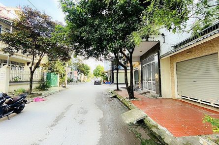 BÁN NHÀ 3,5 TẦNG KHU PHÂN LÔ THƯ TRUNG - VĂN CAO