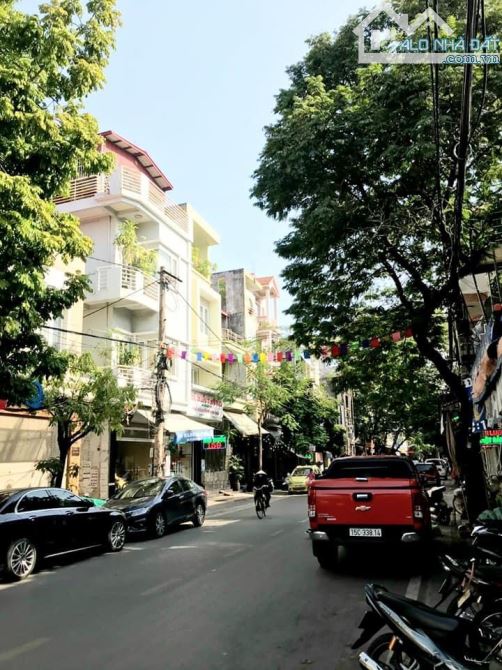 Bán đất tặng nhà 2 tầng mặt đường Hàng Kênh,giá rẻ nhất tuyến
