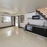 Ảnh 2 của BÁN NHÀ MẶT NGÕ LÊ LỢI NGAY GẦN CẦU ĐẤT
