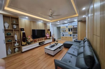 BÁN NHÀ 4 TẦNG LIỀN KÊ KHU TRUNG TÂM PHỐ LÊ LỢI