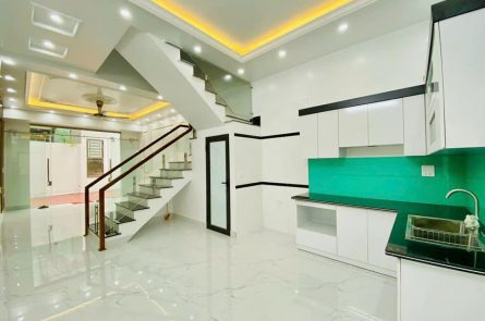 CĂN 3 TẦNG ĐỘC LẬP, TRUNG TÂM THỊ TRẤN AN DƯƠNG, VỊ TRÍ GẦN MỌI TIỆN ÍCH