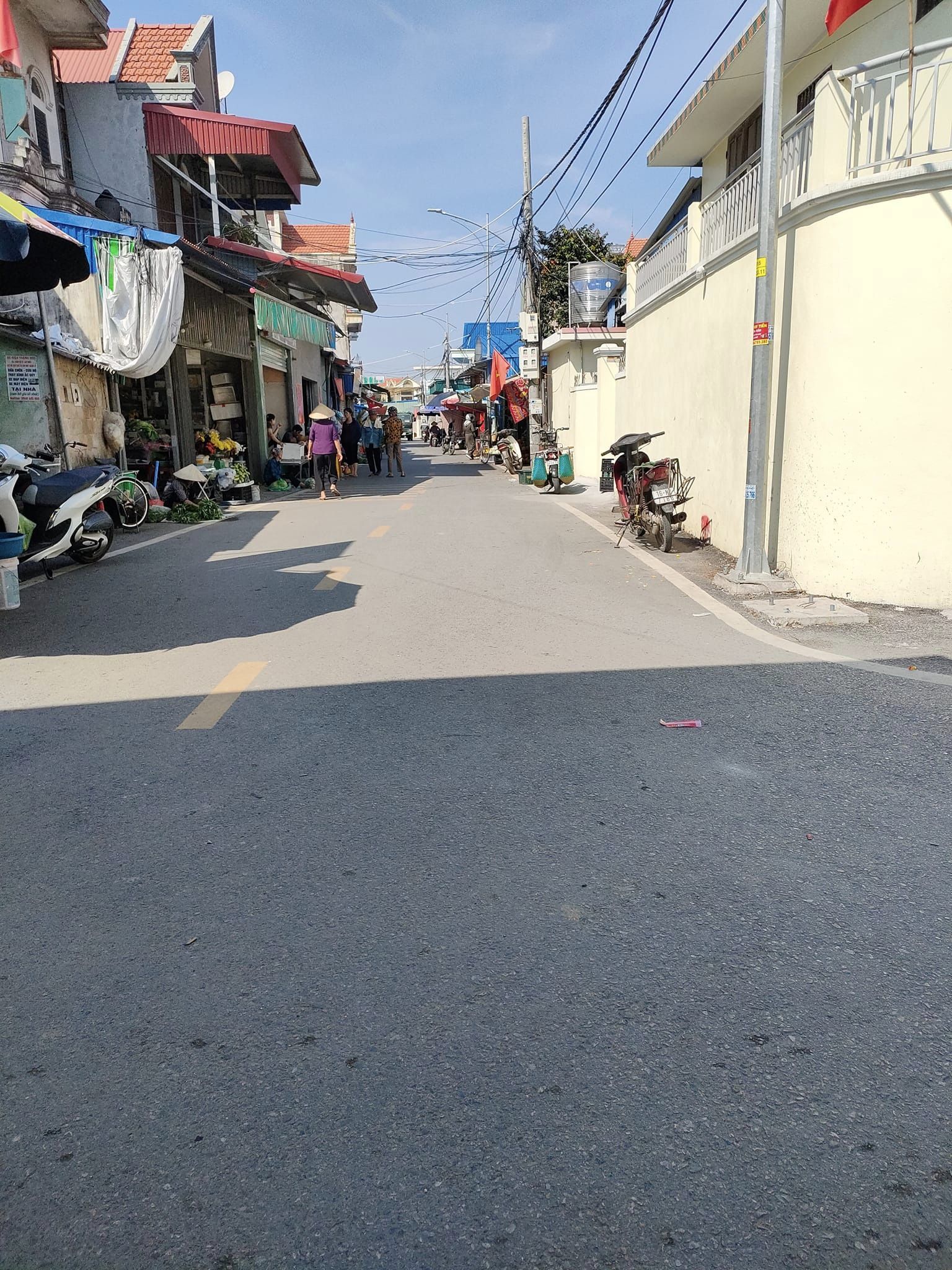Bán gấp lô đất gần ngay chợ, ủy ban ngõ thông rộng xã Hợp Thành, Thủy Nguyên.