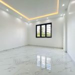 Ảnh 6 của Chào bán dãy Siêu phẩm xây mới tại tuyến 2 Ngô Gia Tự, ô tô đỗ cửa thông ngày đêm.