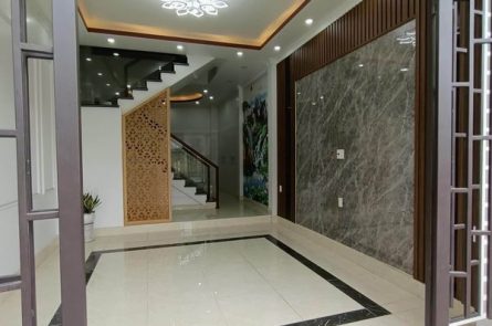 BÁN NHÀ NGÕ - ĐƯỜNG HỒ SEN MÀ GIÁ CHỈ CÓ 3 TỶ 350 TRIỆU..