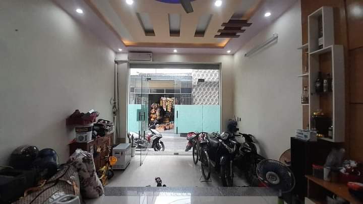 Ban nhà 3 tầng Máy Trai, Ngô Quyền , dt 61m , ngõ 2,5m , hướng Bắc Giá 1tỷ95