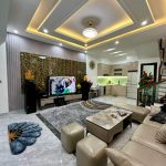 Ảnh 2 của SIÊU PHẨM 4 TẦNG MHX ngay đầu Hồ Sen đẹp long lanh mà zá mềm oặt