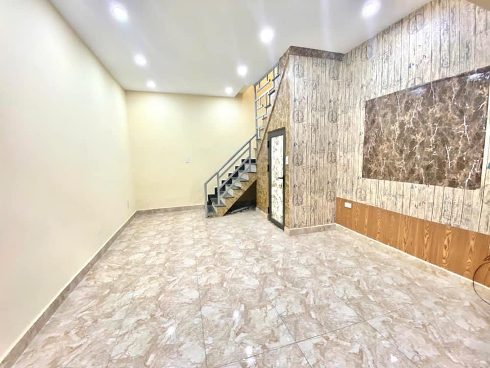 HÀNG HIẾM PHỐ TRUNG TÂM CÁT CỤT CHỈ 1tỷ220.
