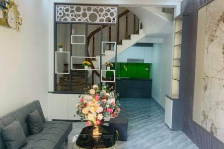 BÁN NHÀ XÂY CHẮC CHẮN NGÕ 113 VŨ CHÍ THẮNG