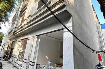 HÀNG NÉT NHẤT CHỈ CÒN 1 CĂN DUY NHẤT KHU VĂN CAO - NGT