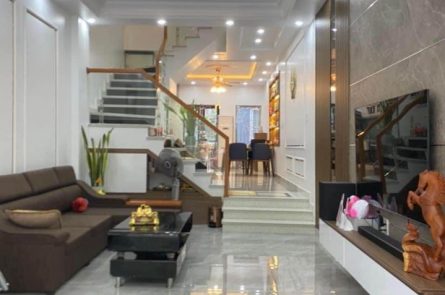 ĐỘC QUYỀN gửi bán Nhà 4 tầng phân lô Lê Hồng phong còn rất mới CỰC ĐẸP sẵn hố chờ thang máy-Full ĐỒ