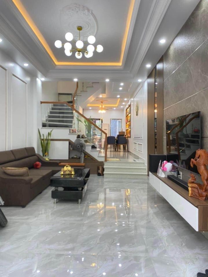 ĐỘC QUYỀN gửi bán Nhà 4 tầng phân lô Lê Hồng phong còn rất mới CỰC ĐẸP sẵn hố chờ thang máy-Full ĐỒ