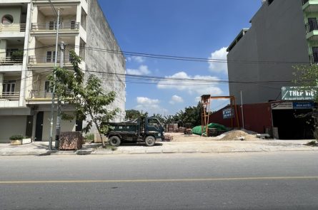 Chính chủ bán lô đất tại mặt đường máng nước ngã 6 cơ điện An Đồng.