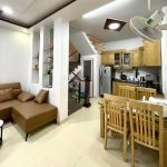 Ảnh 1 của BÁN NHÀ 3 tầng ngõ 202 Miếu Hai Xã