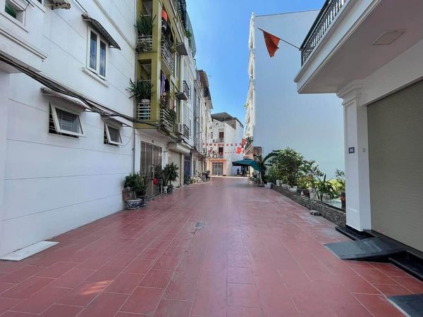 Bán Lô đất 72m2 Đông Nam, Đường 8m