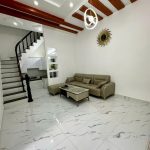 Ảnh 2 của BÁN CĂN 3 TẦNG NGÕ 173 HÀNG KÊNH