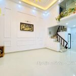 Ảnh 5 của BÁN Nhà 3,5 tầng độc lập dân xây, lô góc 3 mặt thoáng phố Chợ Hàng, chỉ sau 1 nhà mặt đường giá 3,39 tỷ.