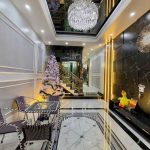 Ảnh 2 của Nhà đẹp 5 tầng thang máy tuyến 2 Lê Hồng Phong